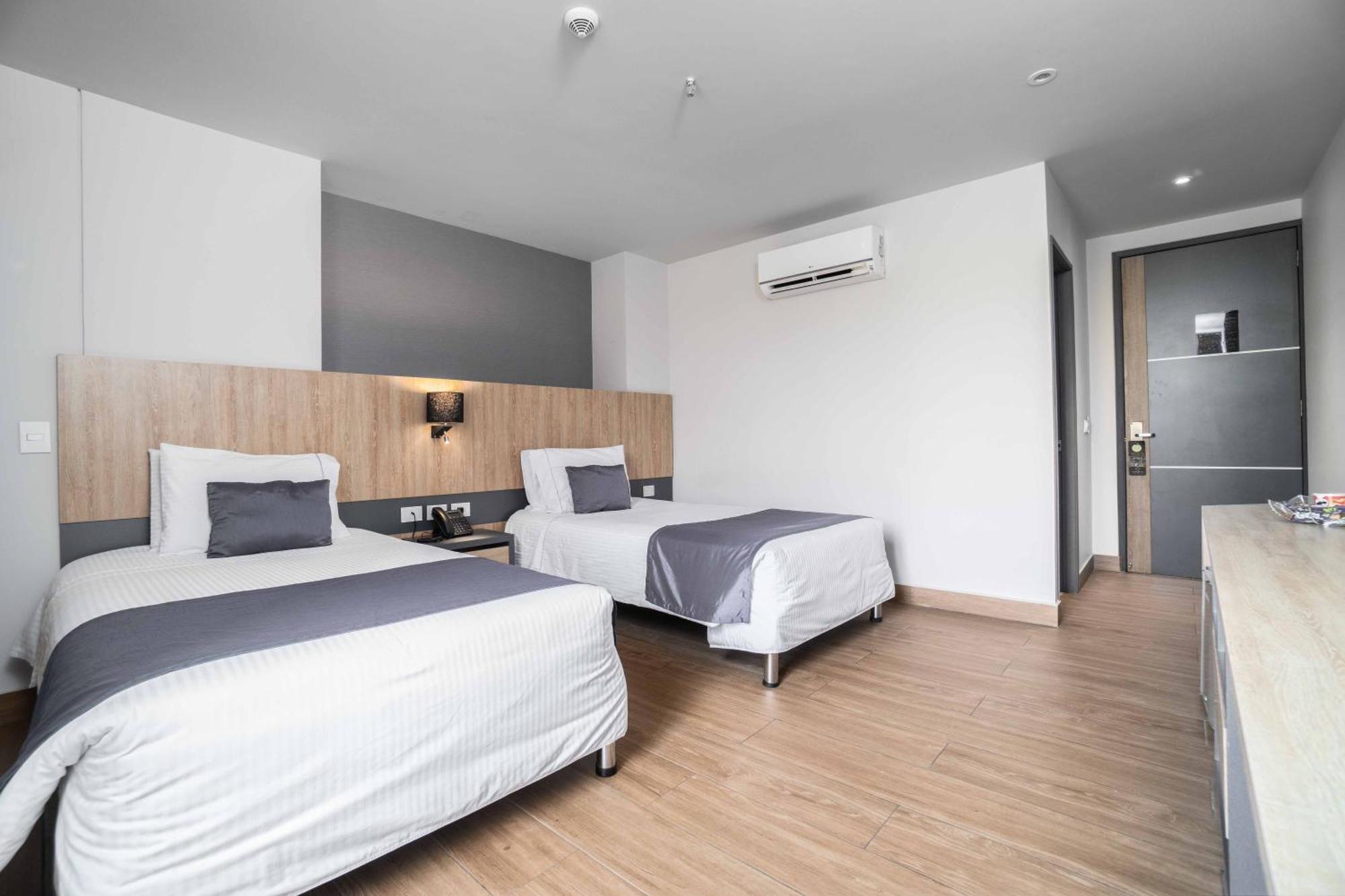 Hotel Plaza Del Lili Cali Ngoại thất bức ảnh